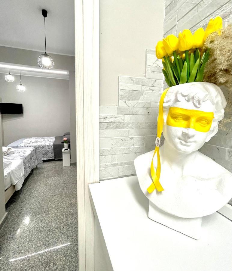 Charm Airport Bed and Breakfast Reggio di Calabria Exteriör bild