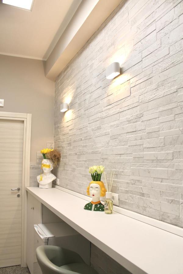 Charm Airport Bed and Breakfast Reggio di Calabria Exteriör bild