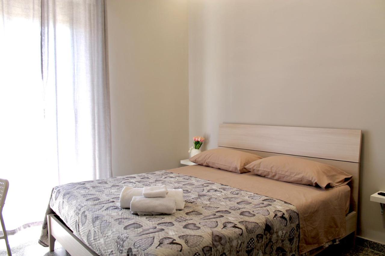 Charm Airport Bed and Breakfast Reggio di Calabria Exteriör bild