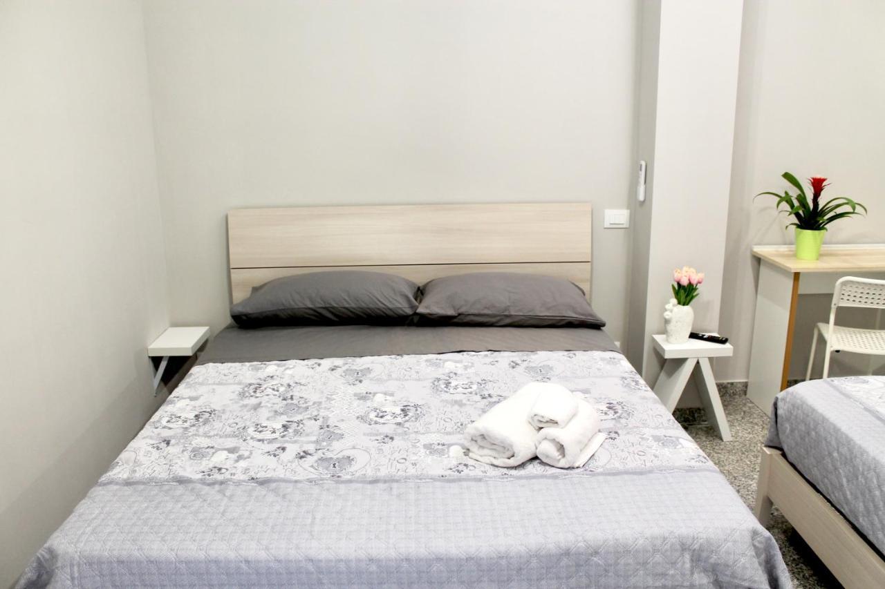 Charm Airport Bed and Breakfast Reggio di Calabria Exteriör bild