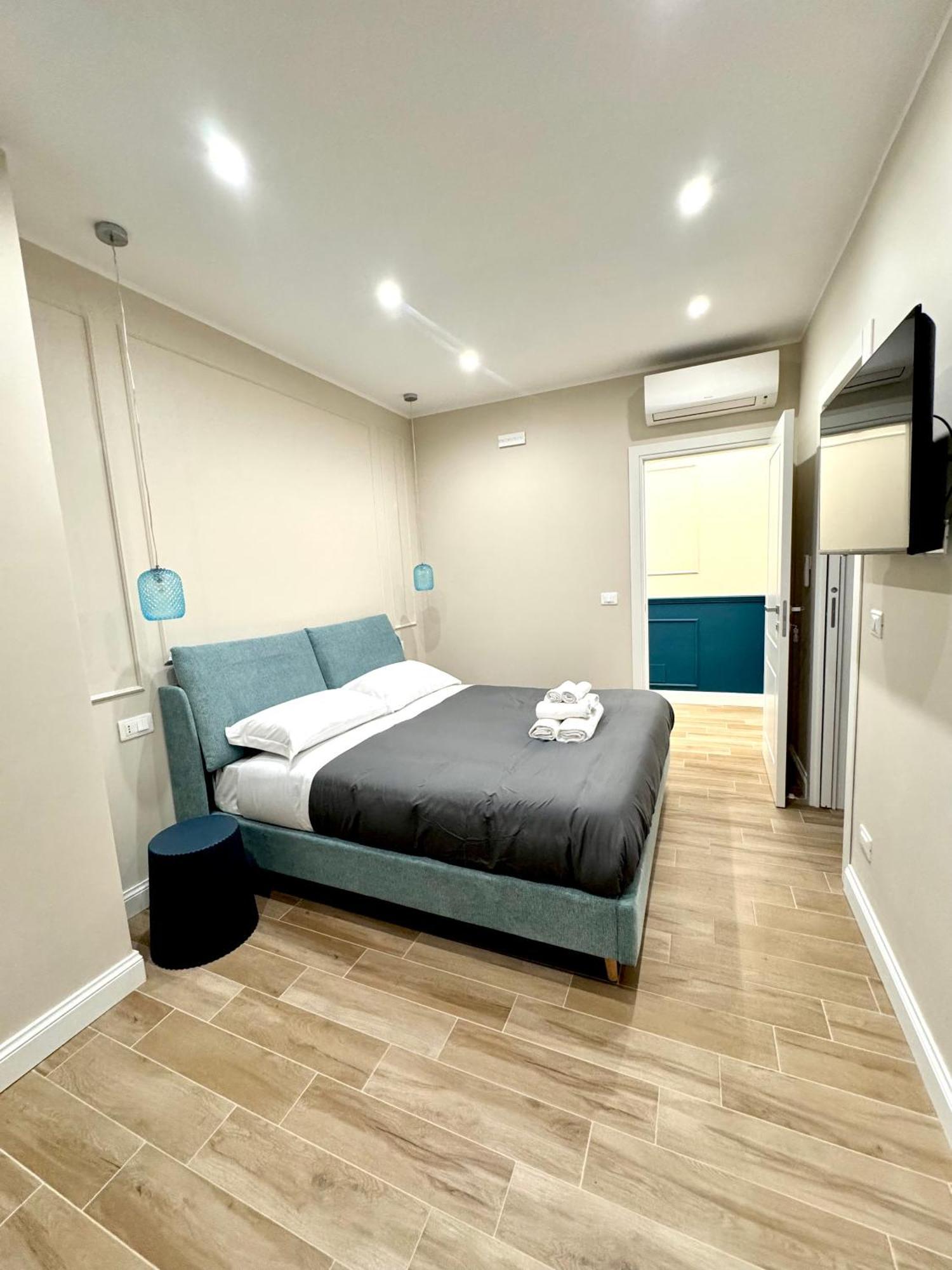 Charm Airport Bed and Breakfast Reggio di Calabria Exteriör bild