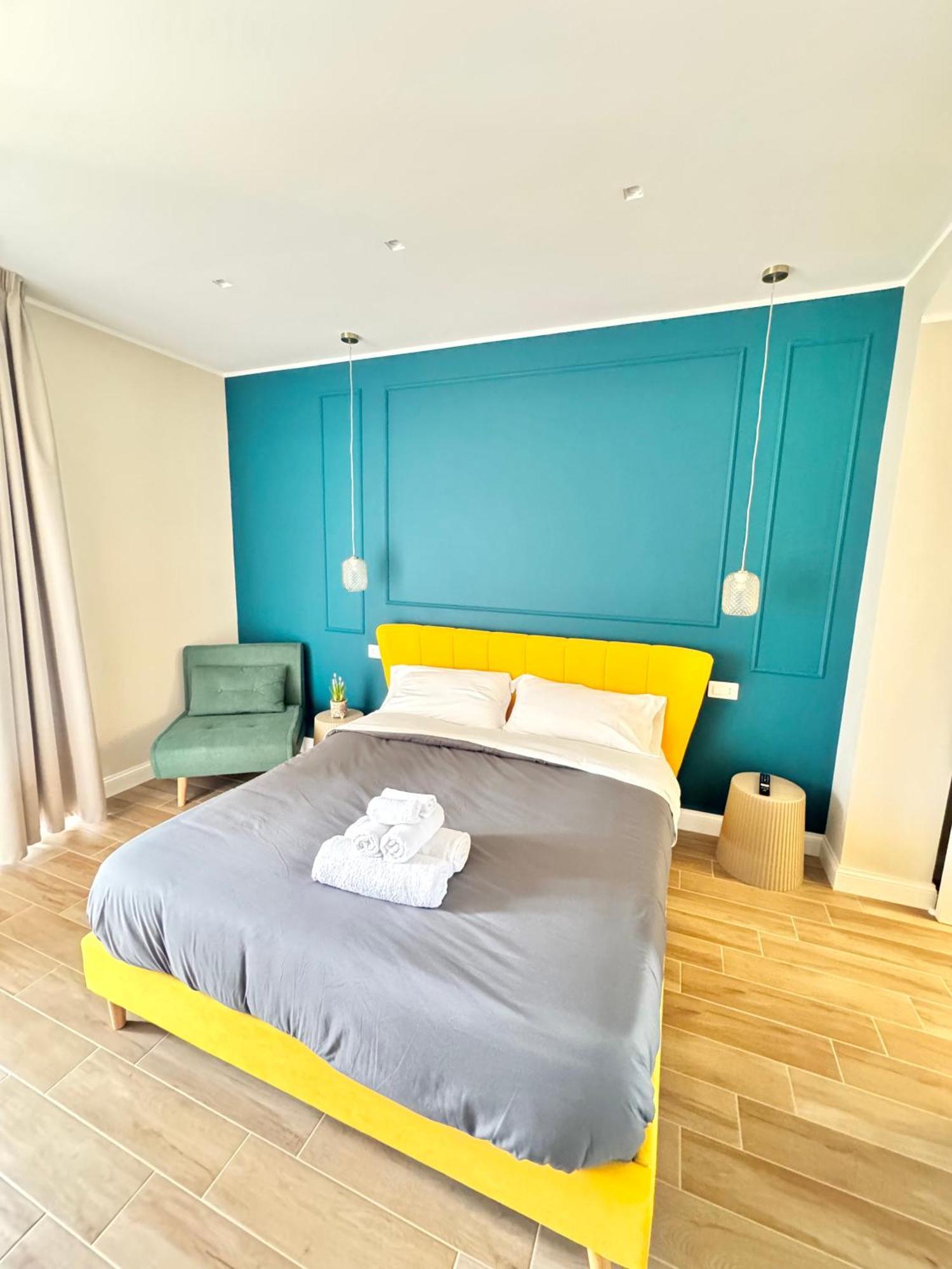 Charm Airport Bed and Breakfast Reggio di Calabria Exteriör bild