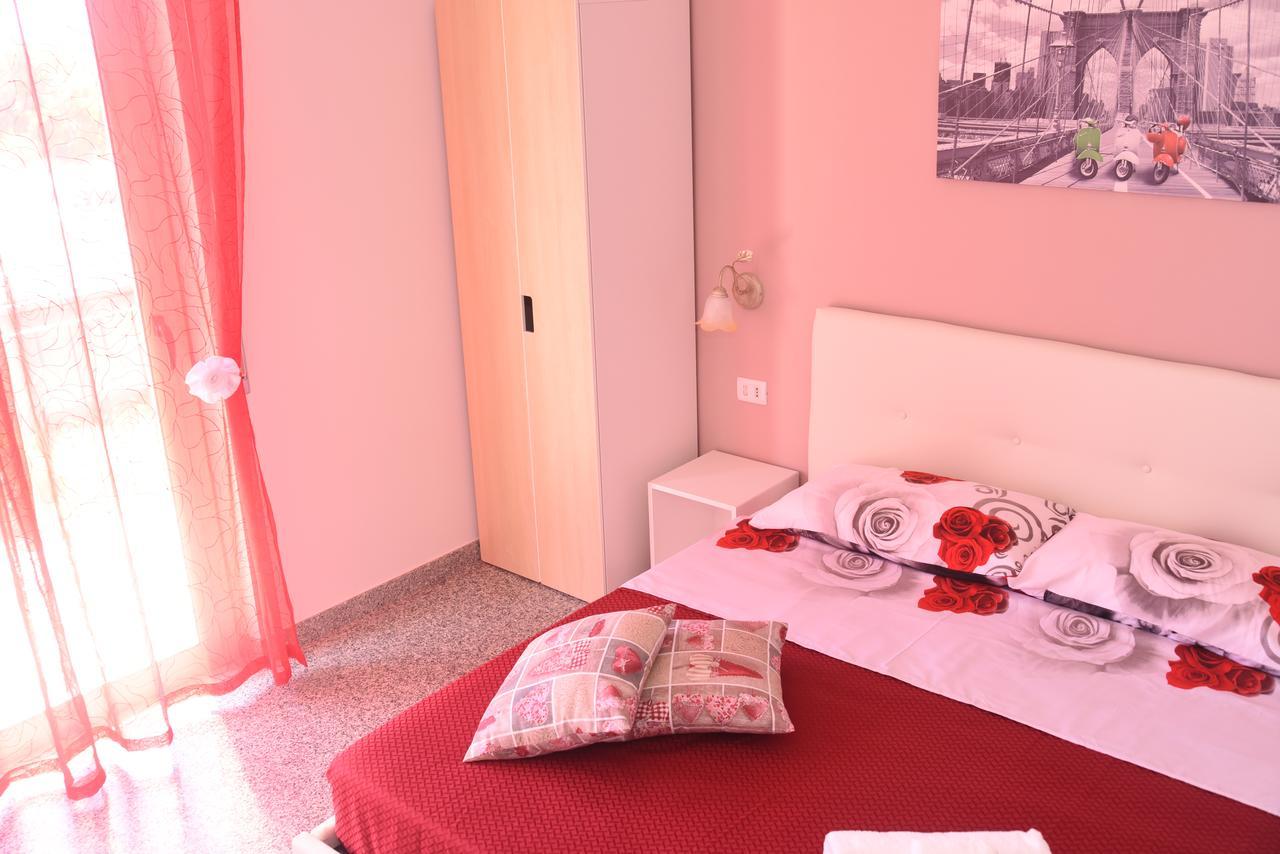 Charm Airport Bed and Breakfast Reggio di Calabria Exteriör bild