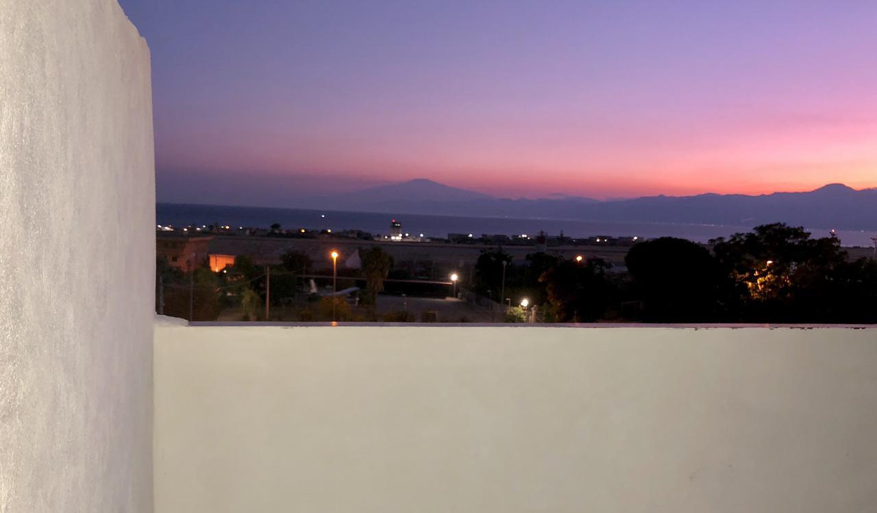 Charm Airport Bed and Breakfast Reggio di Calabria Exteriör bild